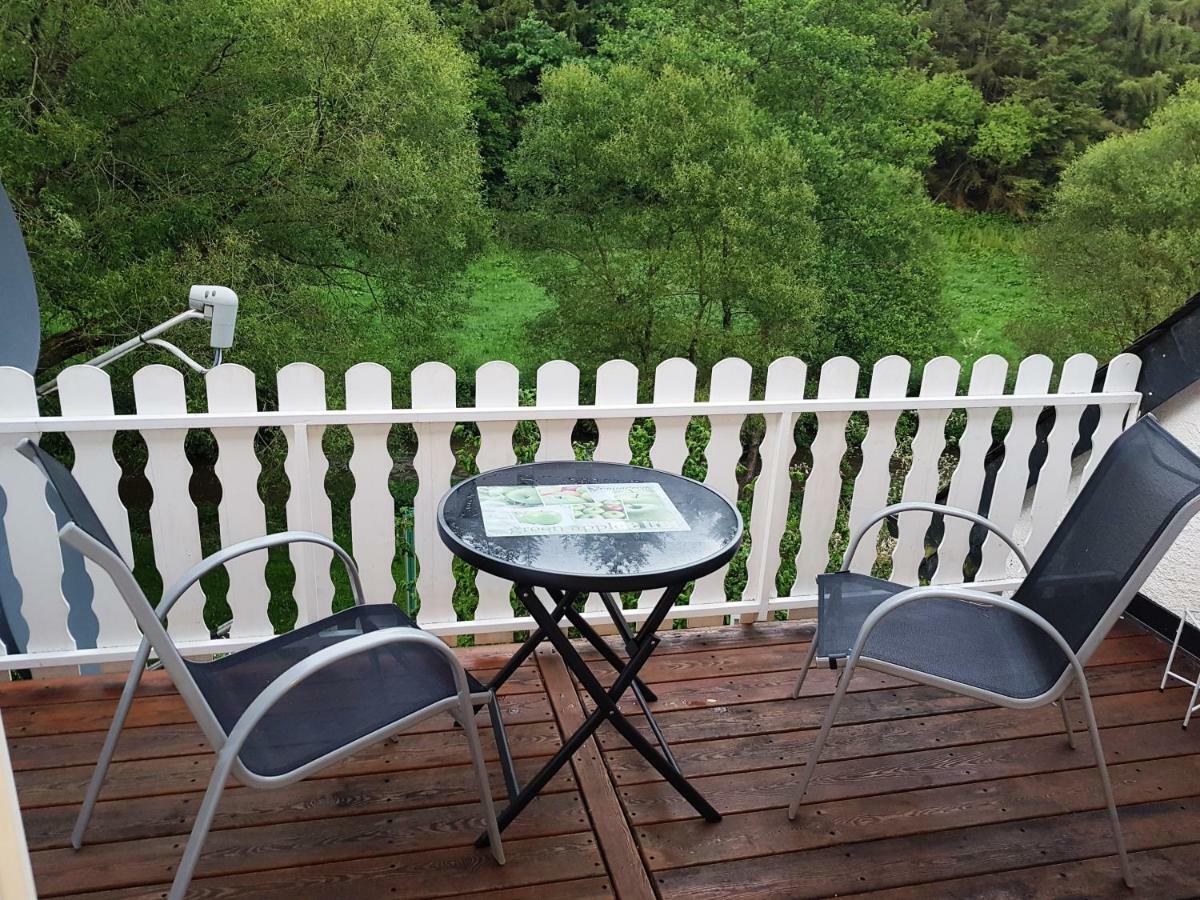 Zimmerappartement "Rose" - Ferienwohnungen Wagner & Gaul Daleiden Luaran gambar